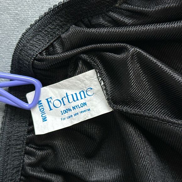 Vintage Fortune Half Slip Size Medium Black 100% Nylon Pleated Edge USA Silky - Picture 8 of 9